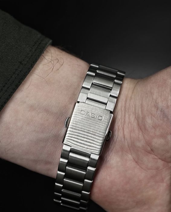 Чоловічий годинник Casio Amw-880D оригінал гарантія 2 роки