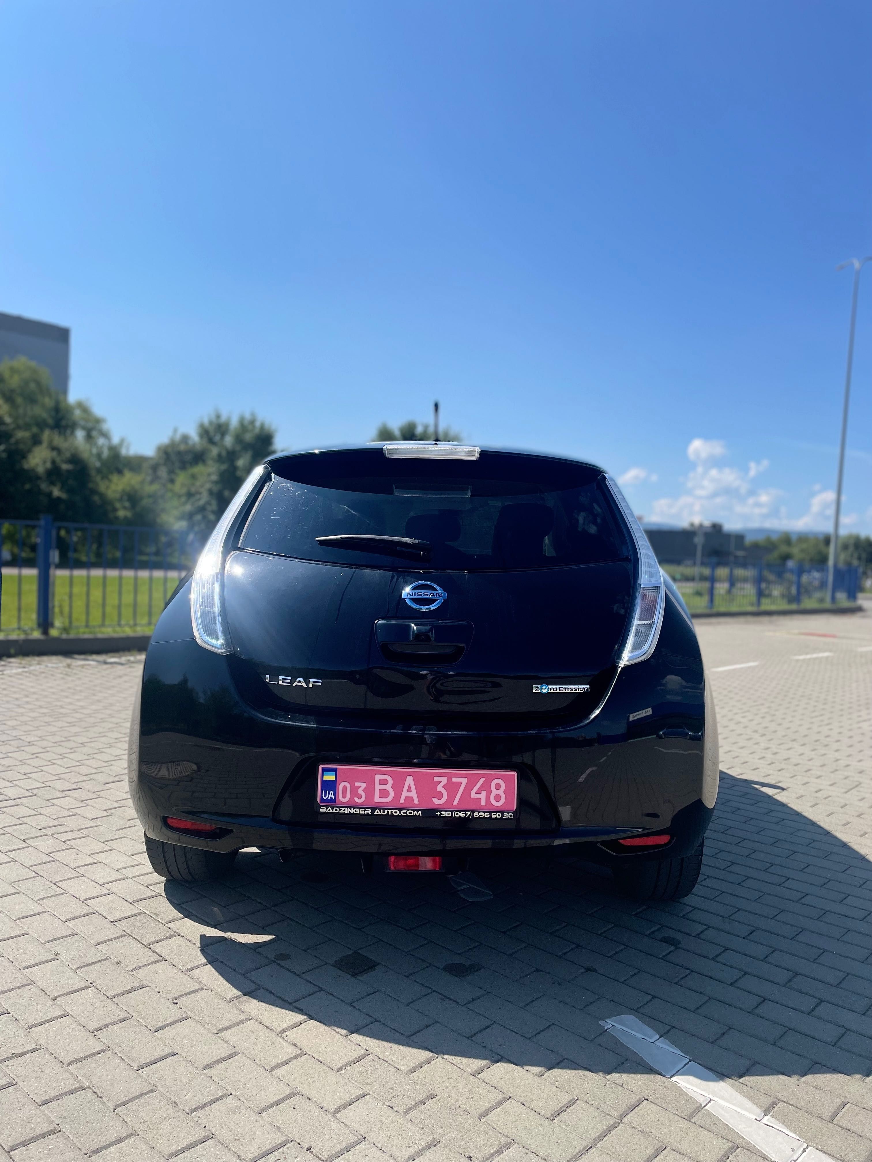 Nissan Leaf  24 kW 2013