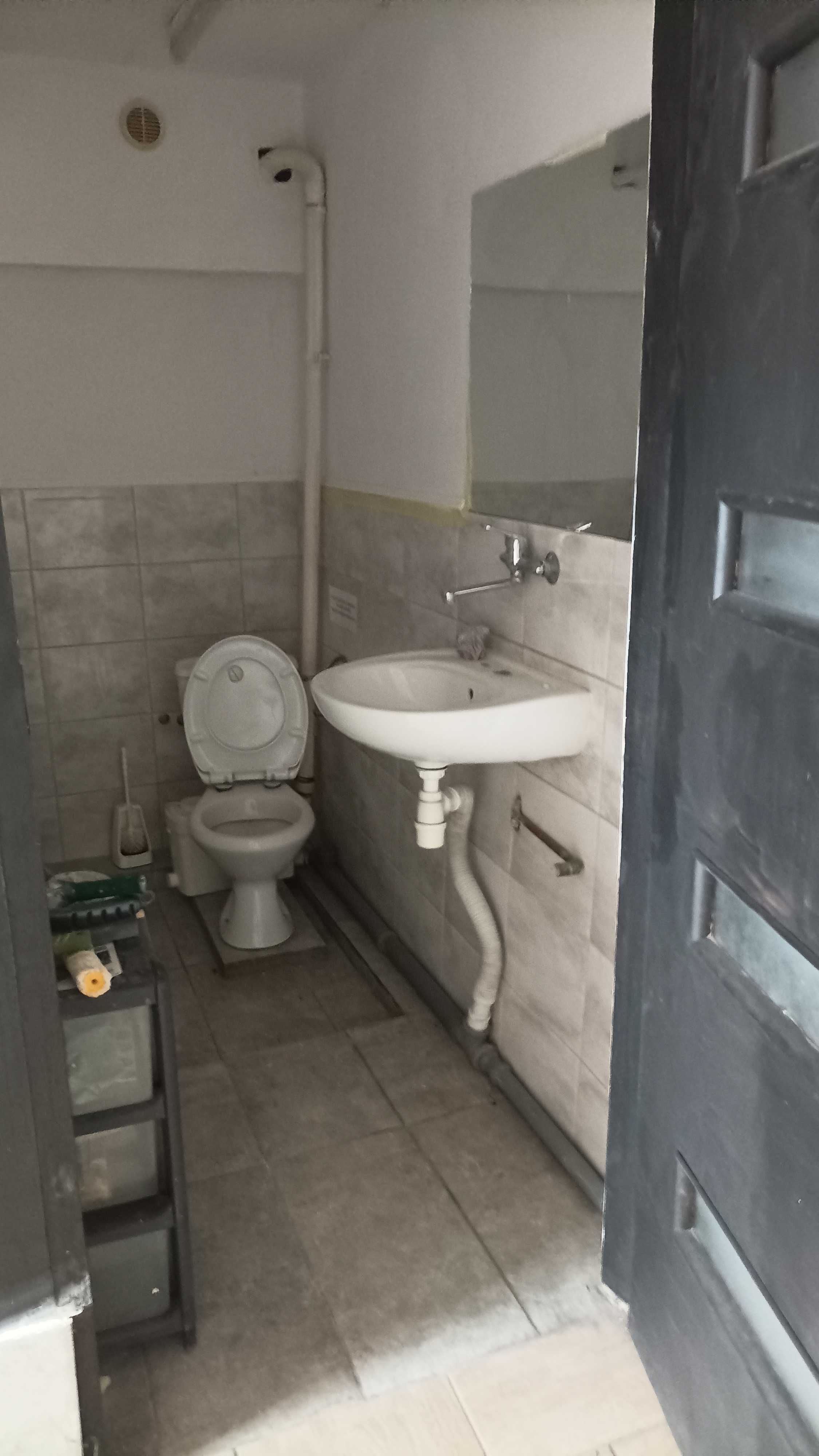 sprzedam lokal usługowy  26 m