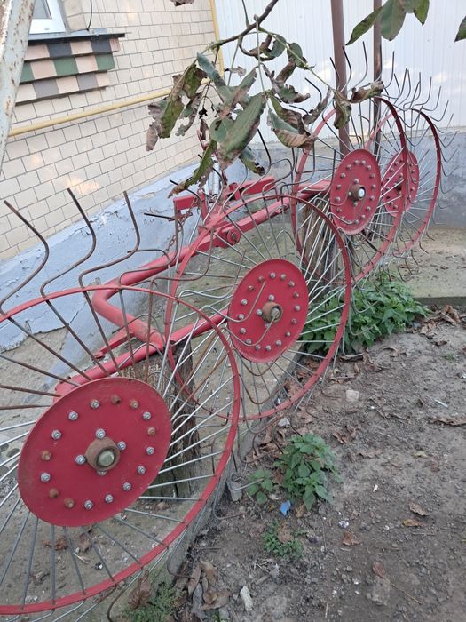 Згорталка сіна для трактора "сонеско"