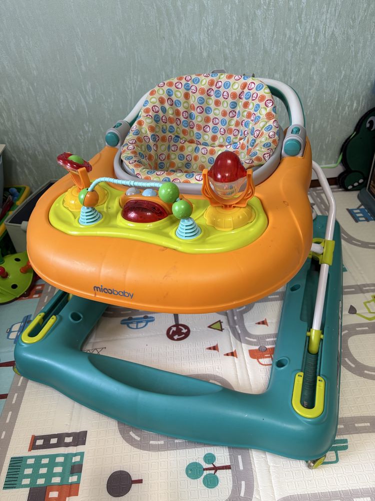 Ходунки для малюка