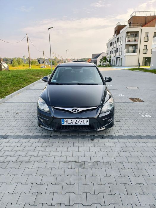 Hyundai I30 Hyundai i30 1.4 Classic Plus polift