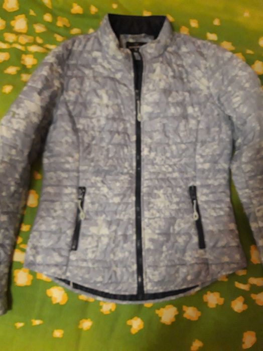 Куртка жіноча Outewear