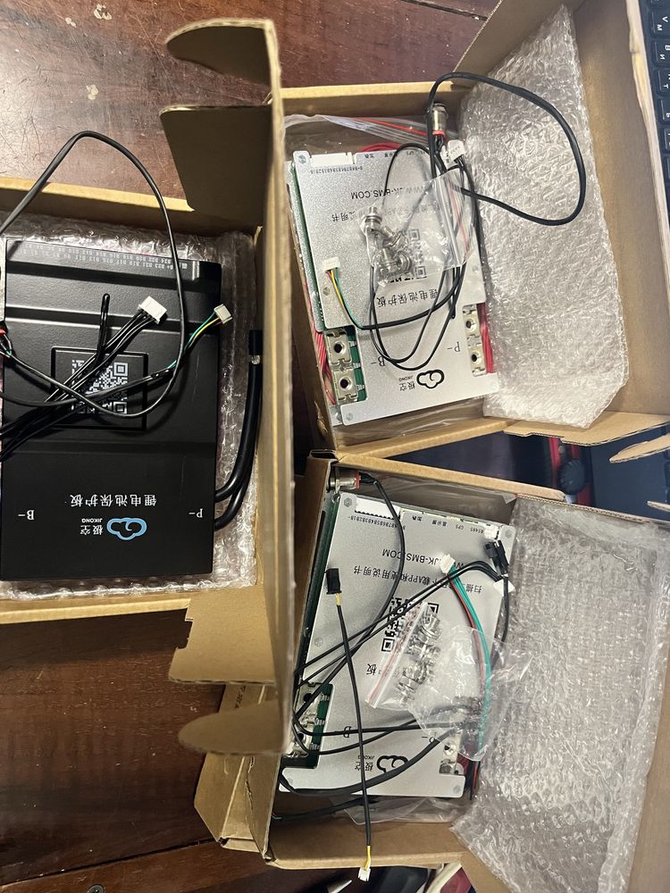БМС 8S 200A, 20S 120A