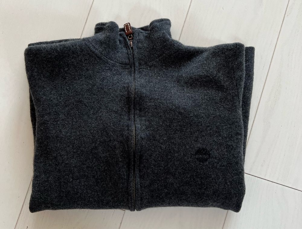 Sweter rozm XL (100% wełna )