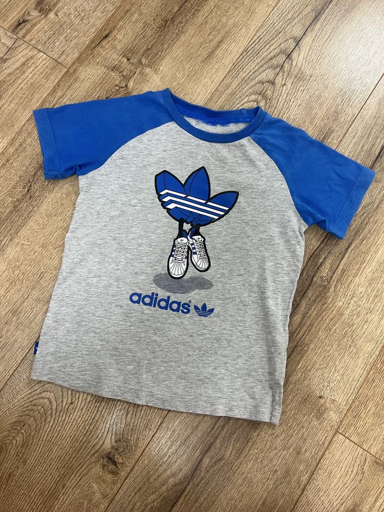 Дитяча стильна футболка адідас adidas