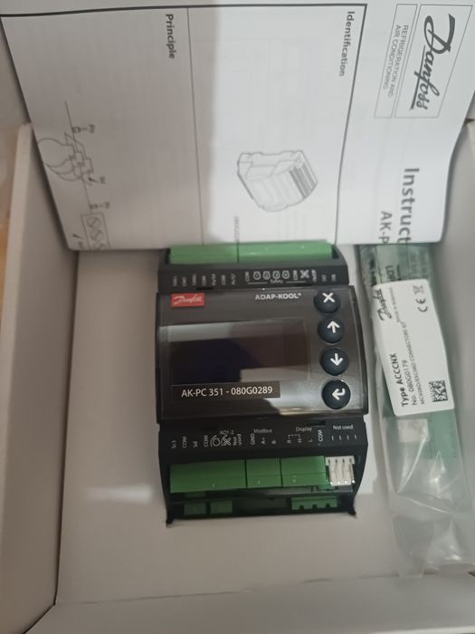 Контролер управління danfoss AK-PC 351