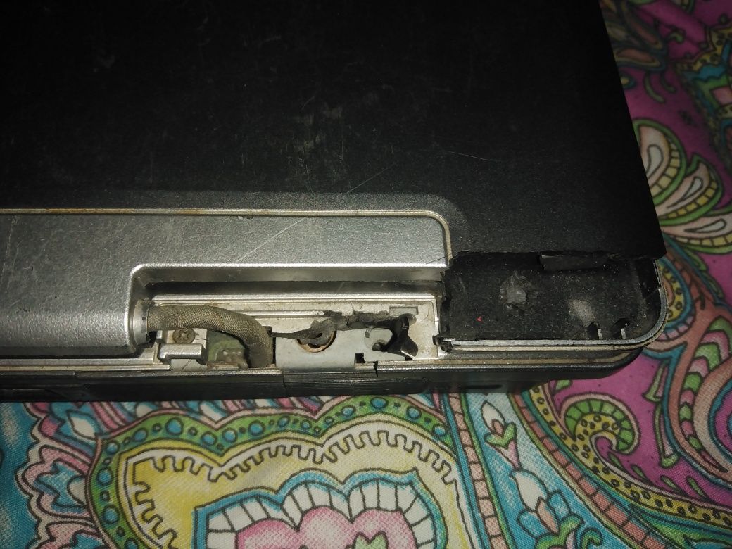 Laptop ASUS Z99H