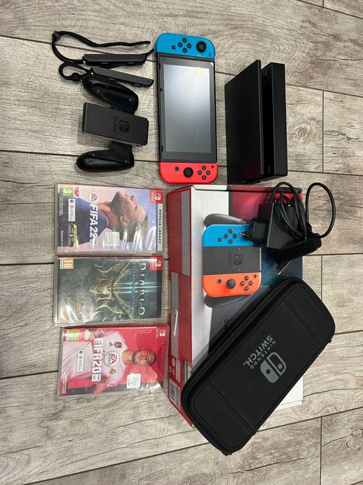 Nintendo Switch Cały zestaw + gry
