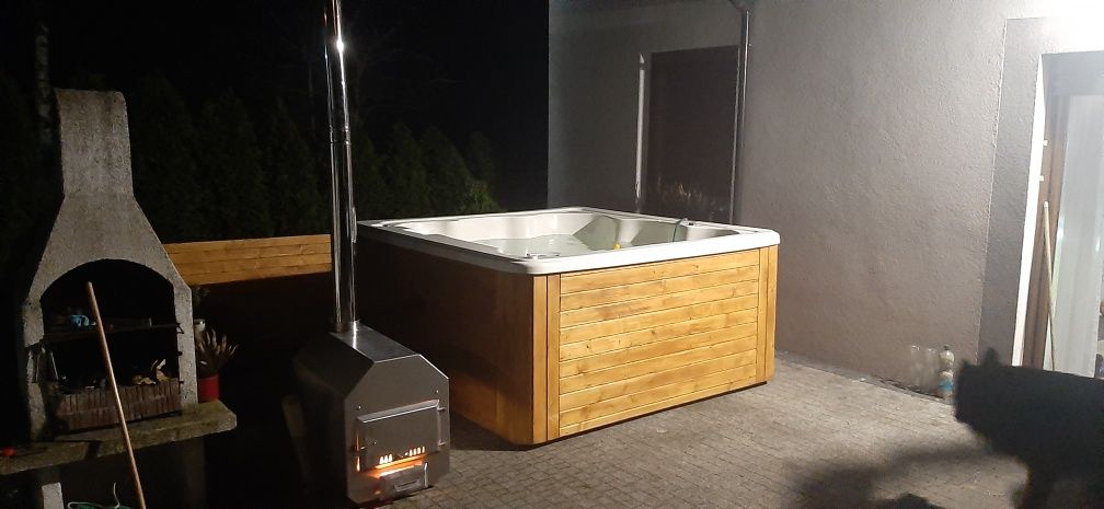 Jacuzzi COMFORT Piec ze stali nierdzewnej opalany drewnem balia bania