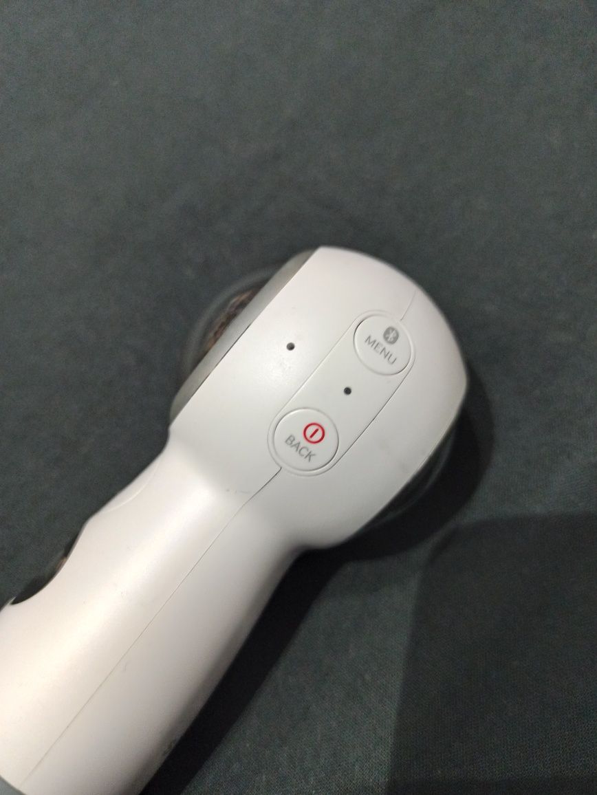 Kamera Samsung Gear 360 sm-r210