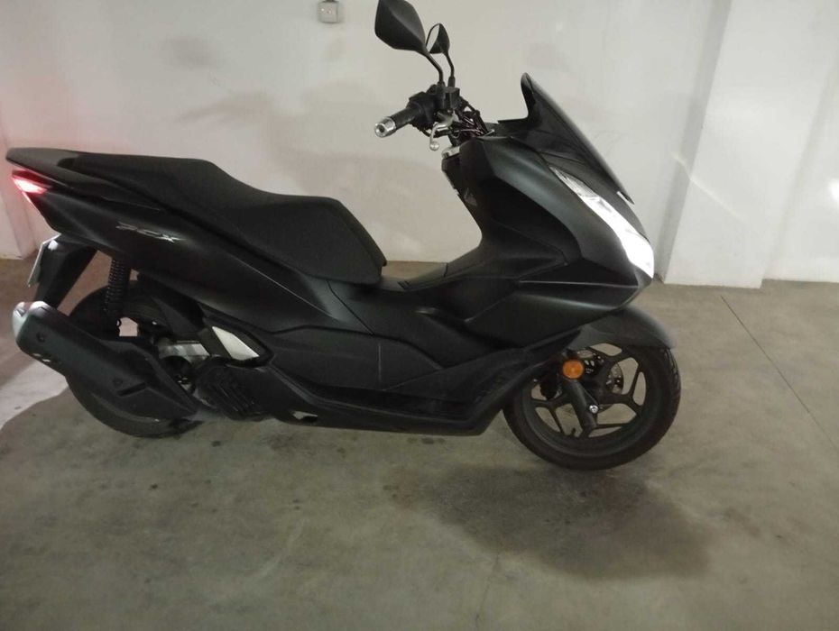 Honda PCX 2023 Como nova, Apenas 8.000km
