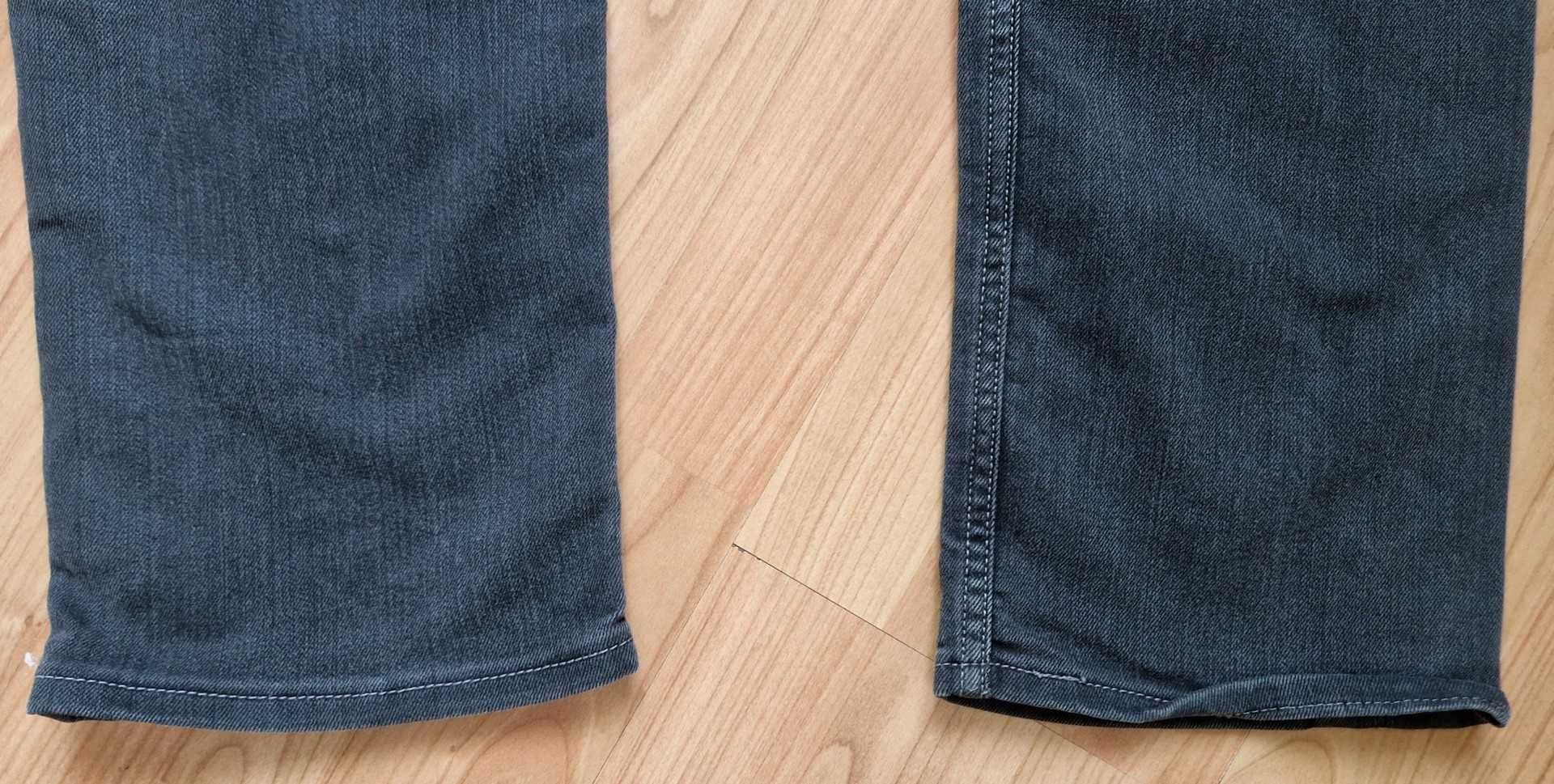 Spodnie męskie jeans Levis 504 W30L32