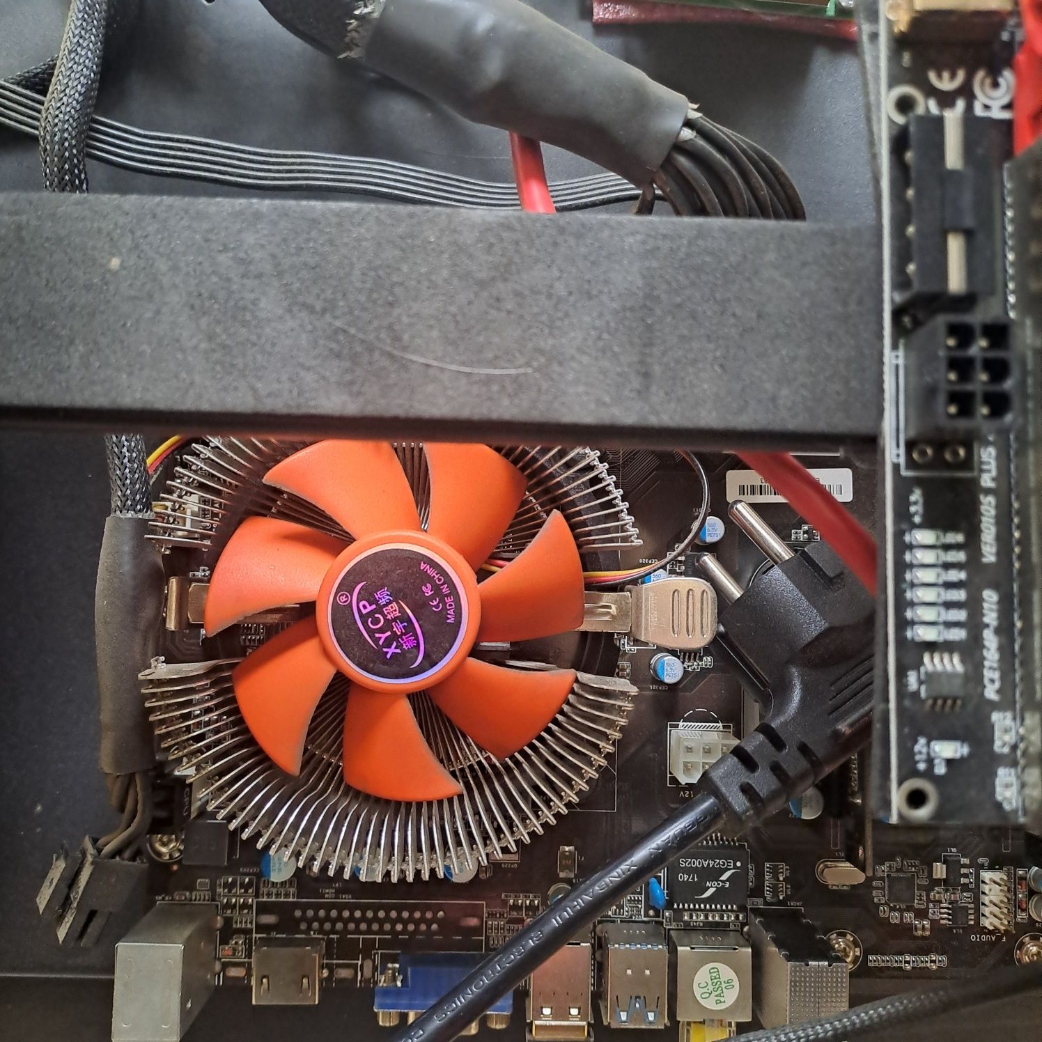 Koparka kryptowalut 4x RTX 3080 MSI BEZ LHR + Corsair PSU + Open Frame