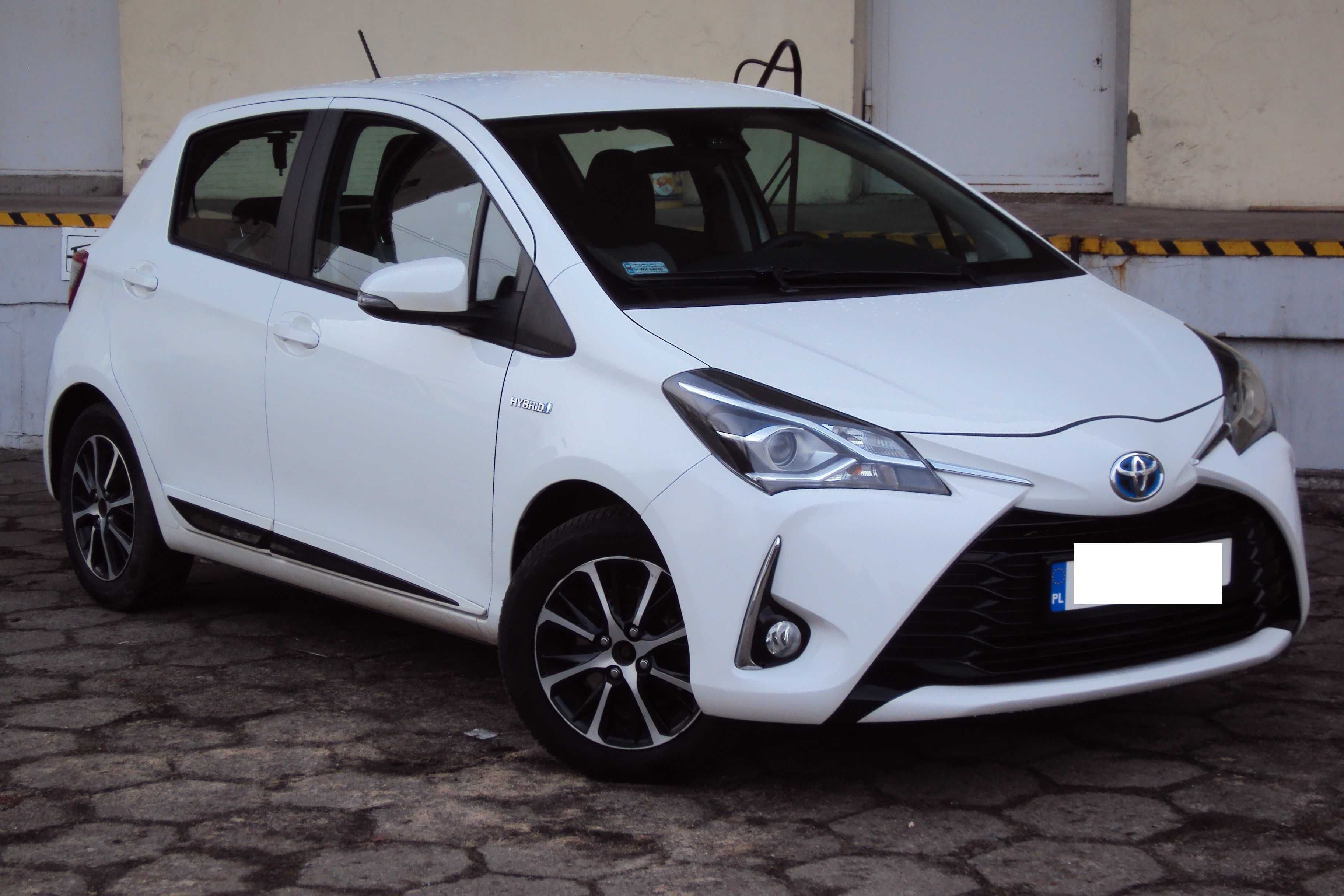 JAK NOWA ! Toyota Yaris 2018r. 1.5 HYBRID Premium, Krajowa, F. VAT 23%