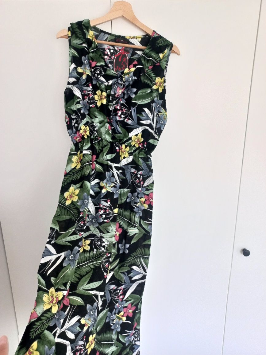 Nowa długa wiskozowa sukienka z motywem kwiatowym rozmiar M/L