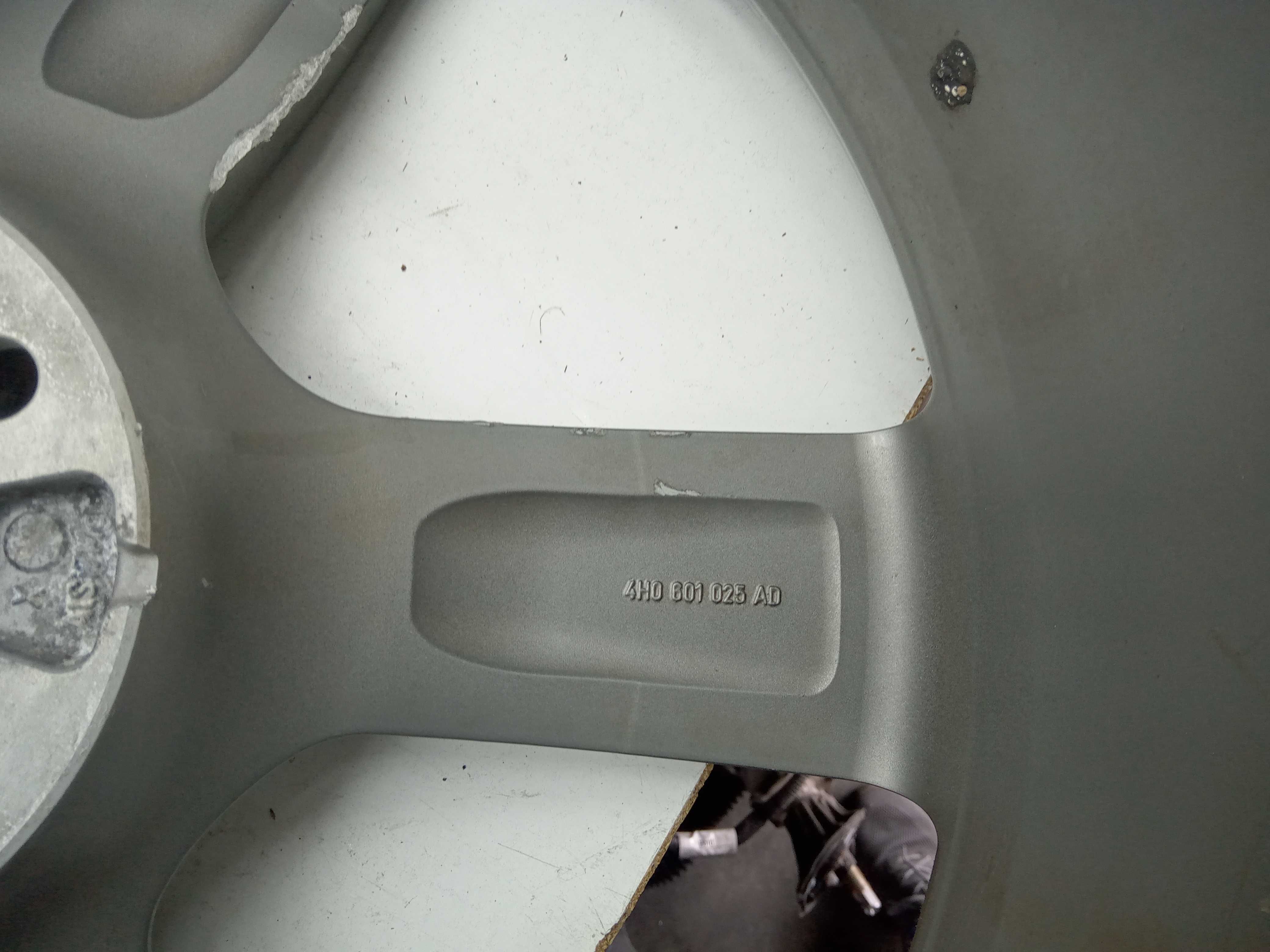 Felga Aluminiowa Audi S7 RS7 A7 9jx21 ET35 Pojedyncza