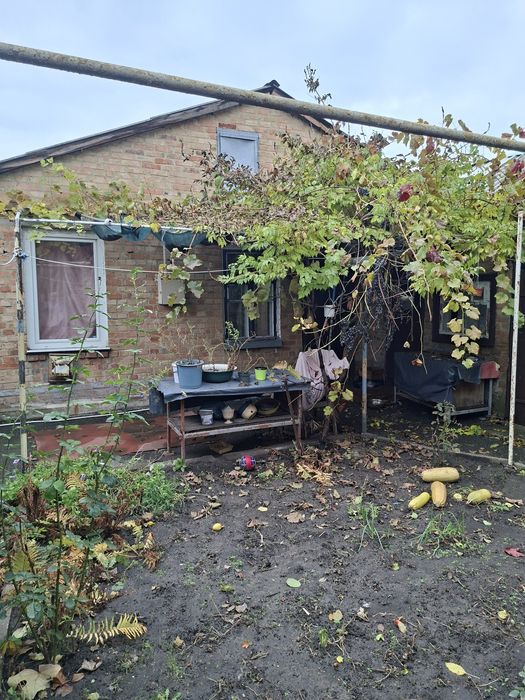 Частина будинку на Кущівці за 6000 грн.