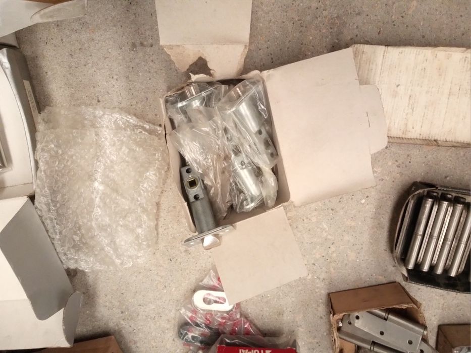 Ferragem para portas