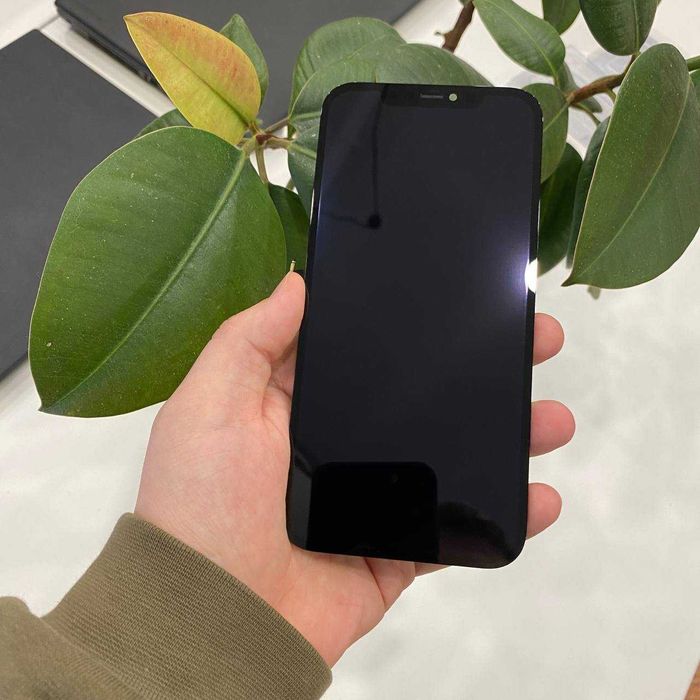 Дисплеї для iPhone 7 - iPhone 16 Pro Max