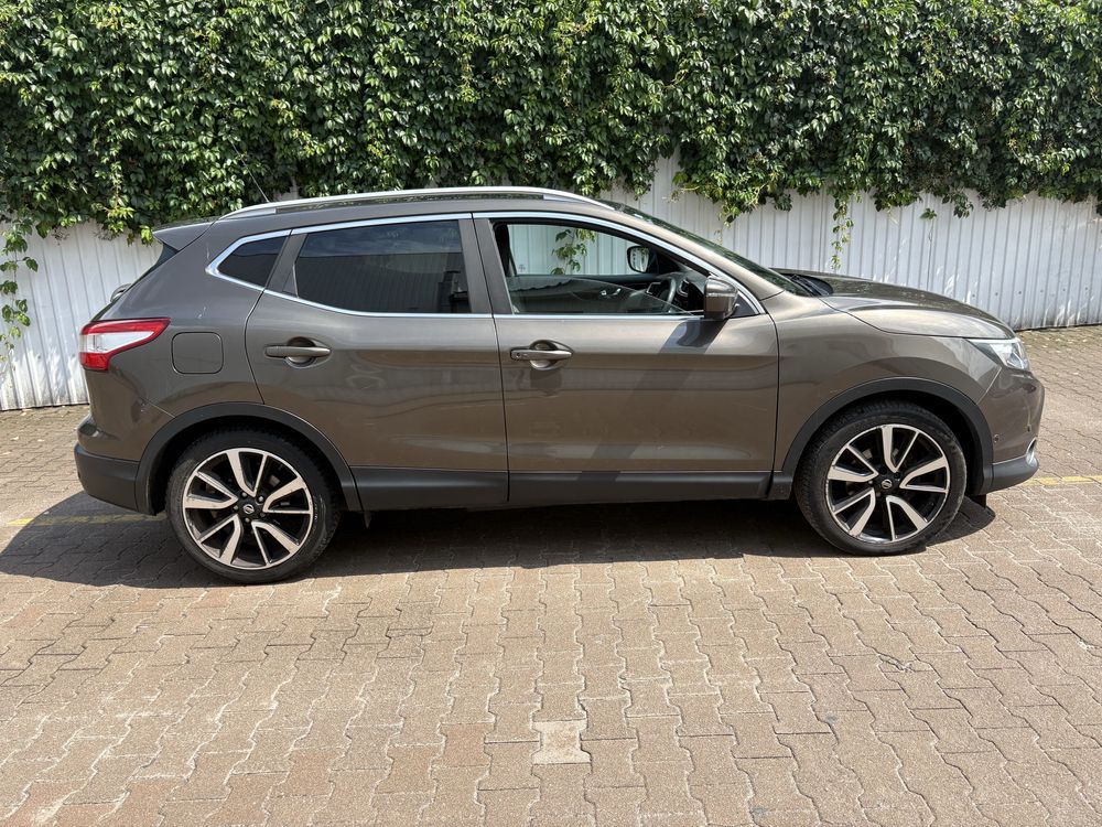 В Житомирі Nissan Qashqai J12 2014 Tekna дизель праве кермо в Житомирі