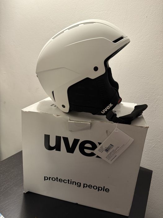 Kask narciarski uvex