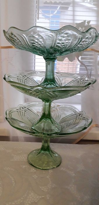 Оригинальные подставки для фруктов,конфет.