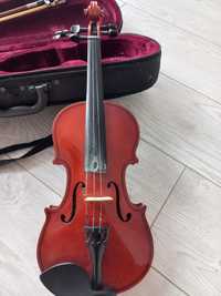 Продам скрипку 1/4 в рабочем состоянии без струны "ми"