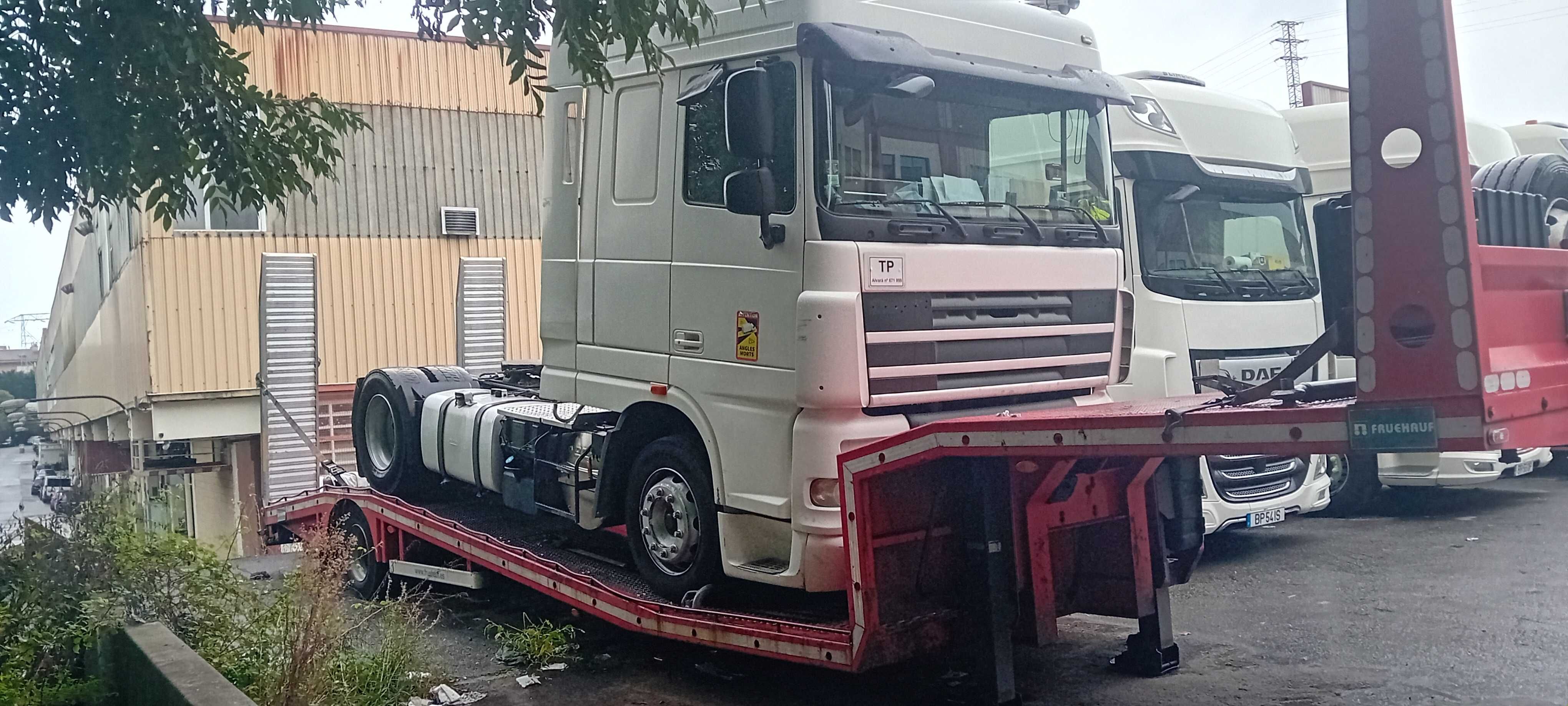 VENDO DAF 2011, 410  Urgente!