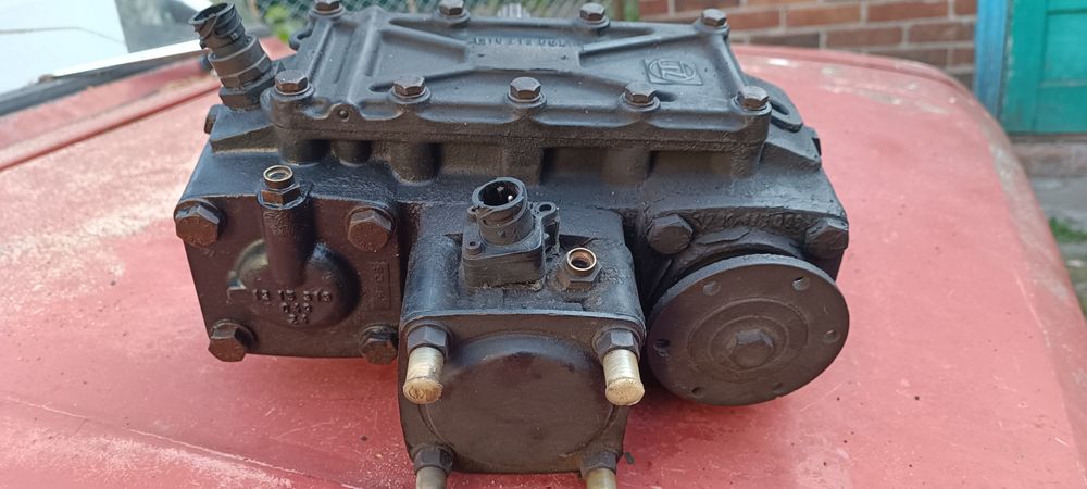 Коробка отбора мощности PTO N221/10 B-IT/ ZF 1315 413 013 / MAN