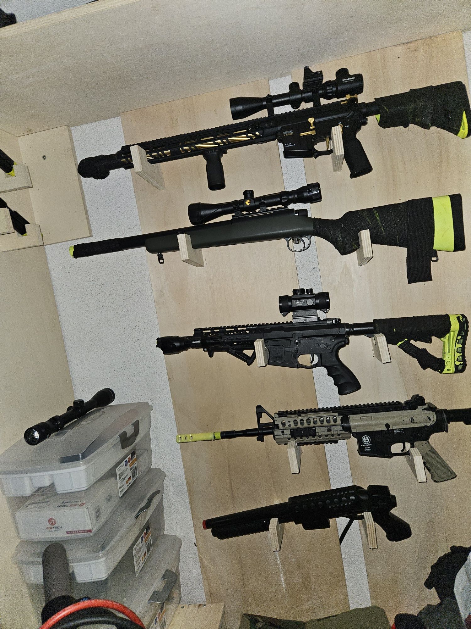 Vendo equipamento de airsoft