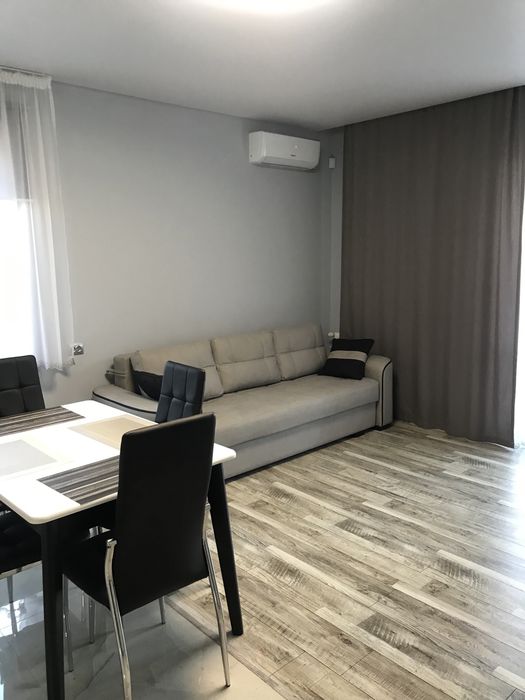 ЦЕНТР. ЕНЕРГОНЕЗАЛЕЖНА. Вільна 14.07-20.07. Двокімнатна квартира