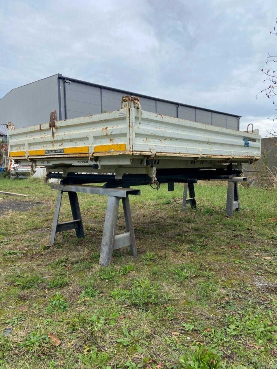 Zabudowa Kiper Wywrotka Meiller 3 stronny+miejsce na HDS Iveco Man Ate