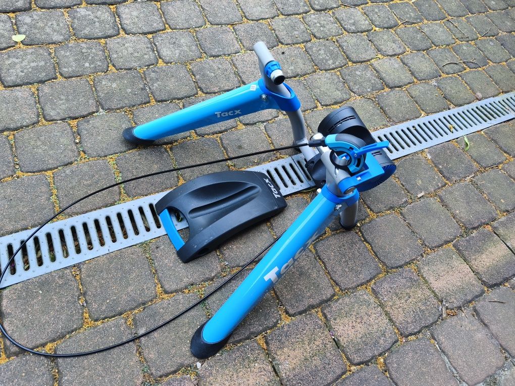 Tacx Booster T2500