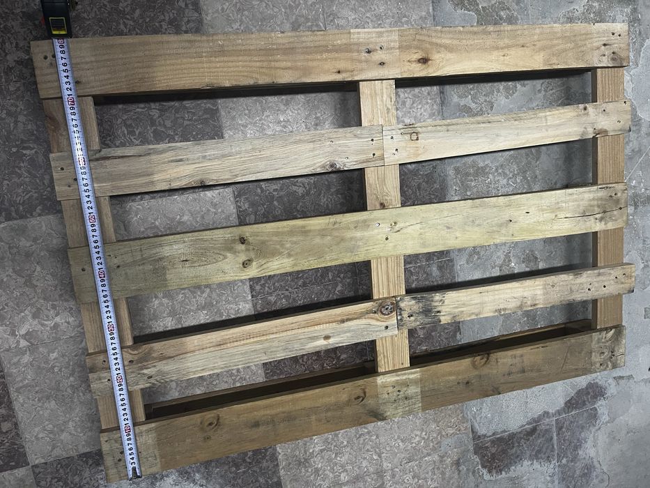 Paletes de madeira em bom estado 0.80x1.20m