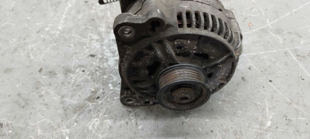 Audi A4 B5 1.9 TDI Alternator