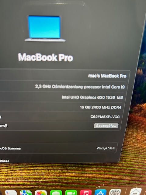 MacBook Pro a1990 15" Radeon Pro 560X 4GB 2,3x8/i9/16gb/512gb Szczecin