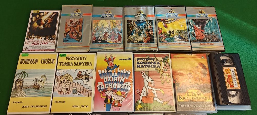 17 VHS kasety bajki: Historie Biblijne, Hanna-Barbera, Robinson Cruzoe