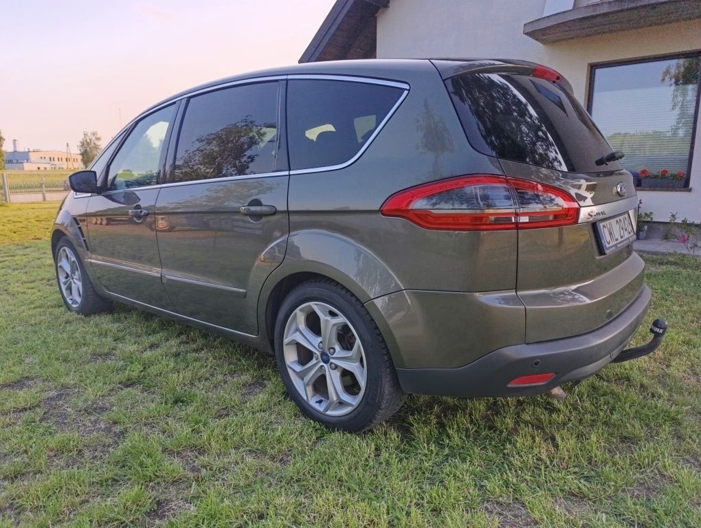 Piękny Ford S-Max Titanium z Niemiec 163 KM nowy rozrząd Webasto xenon
