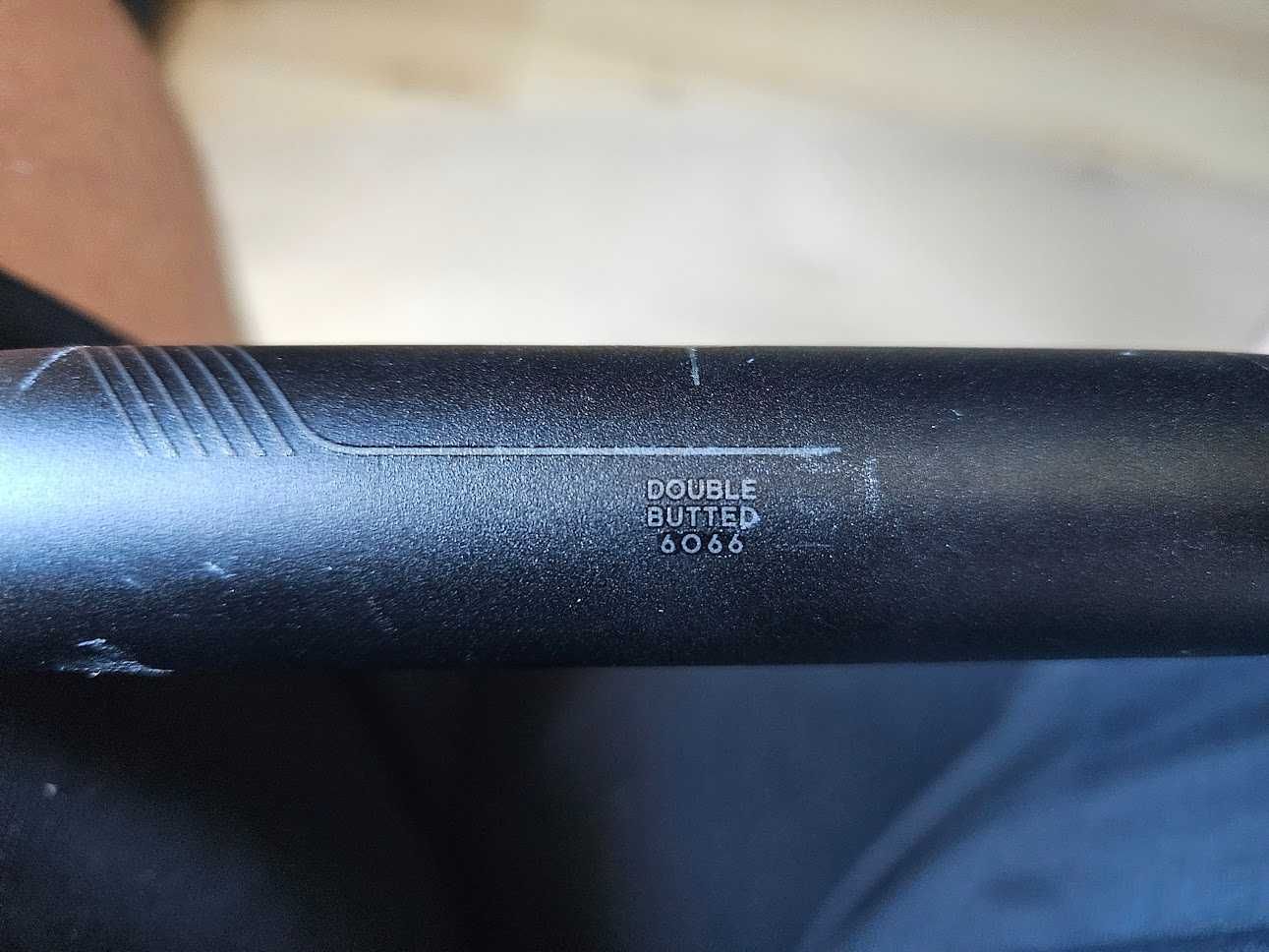 Kierownica aluminiowa Devox DBar.A1 GXA 460mm flara 16 szosa gravel