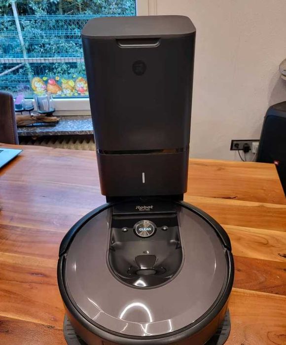 iRobot Roomba i7+ Na gwarancji