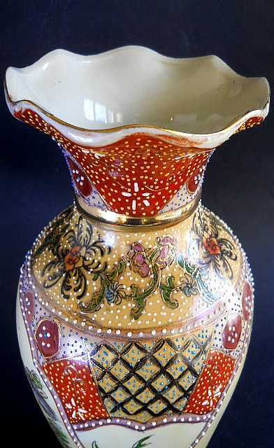 Красивая Китайская ваза для цветов
