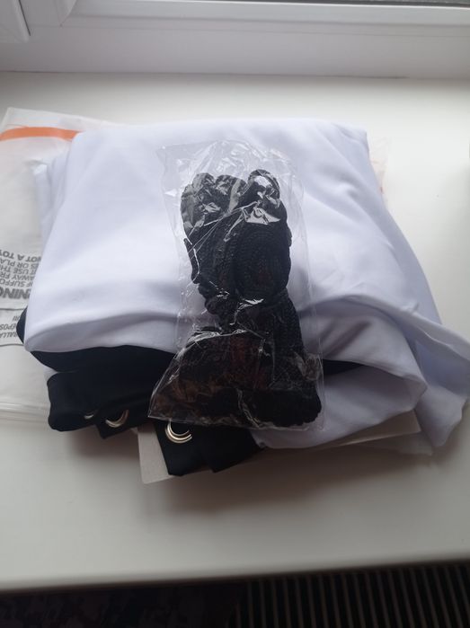 Екран для проектору  новий з тему дешево