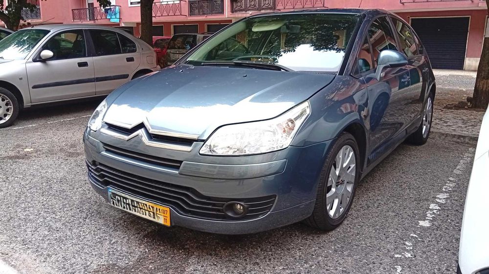 Citroen C4 1.4 VTR 2007 Gasolina apenas 170 mil kms
