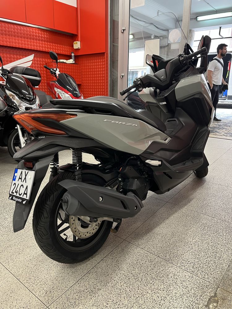 Honda Forza 125 | 2023 | 4600km