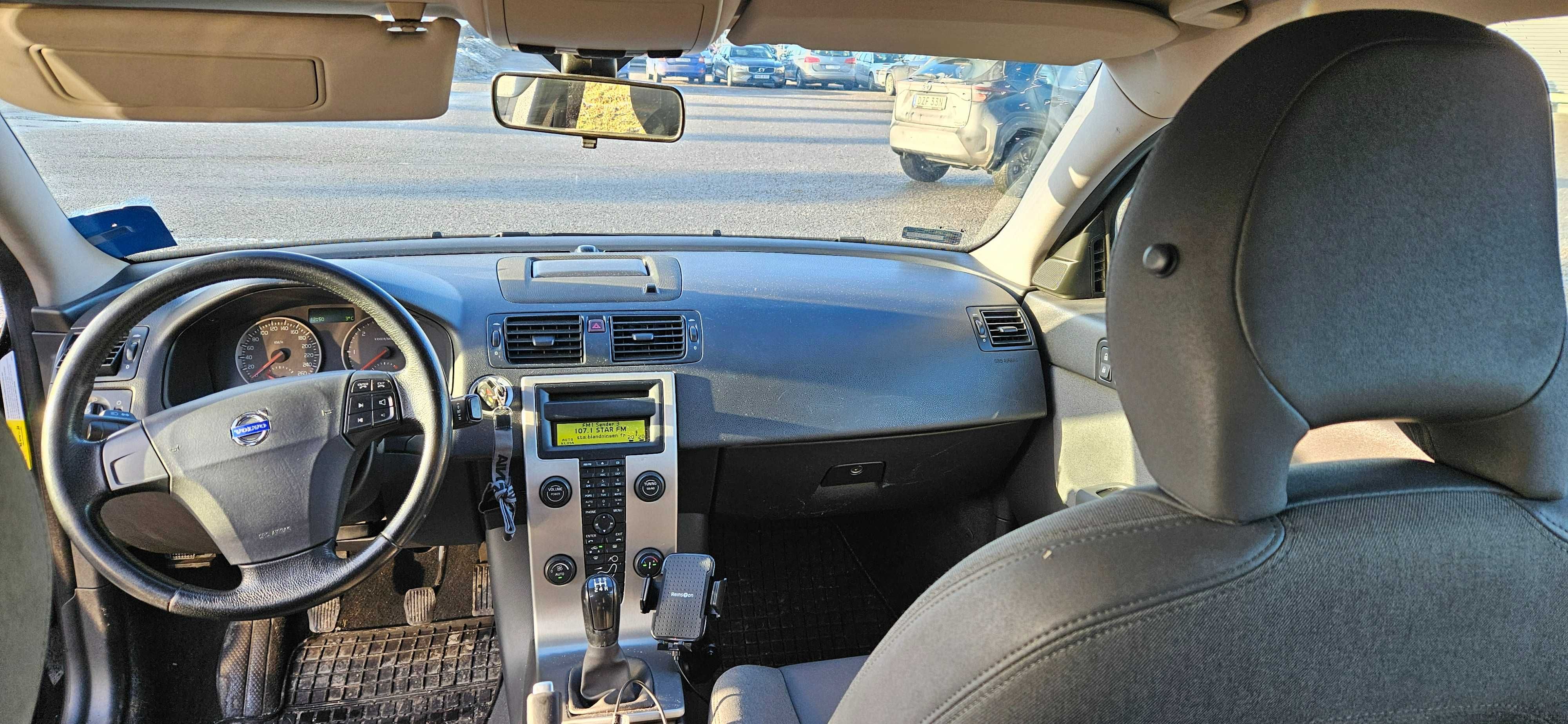Volvo V50/1.6D/2006 w dobrym stanie.