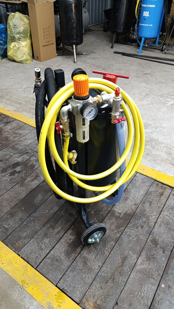 Piaskarka syfonowa 30l