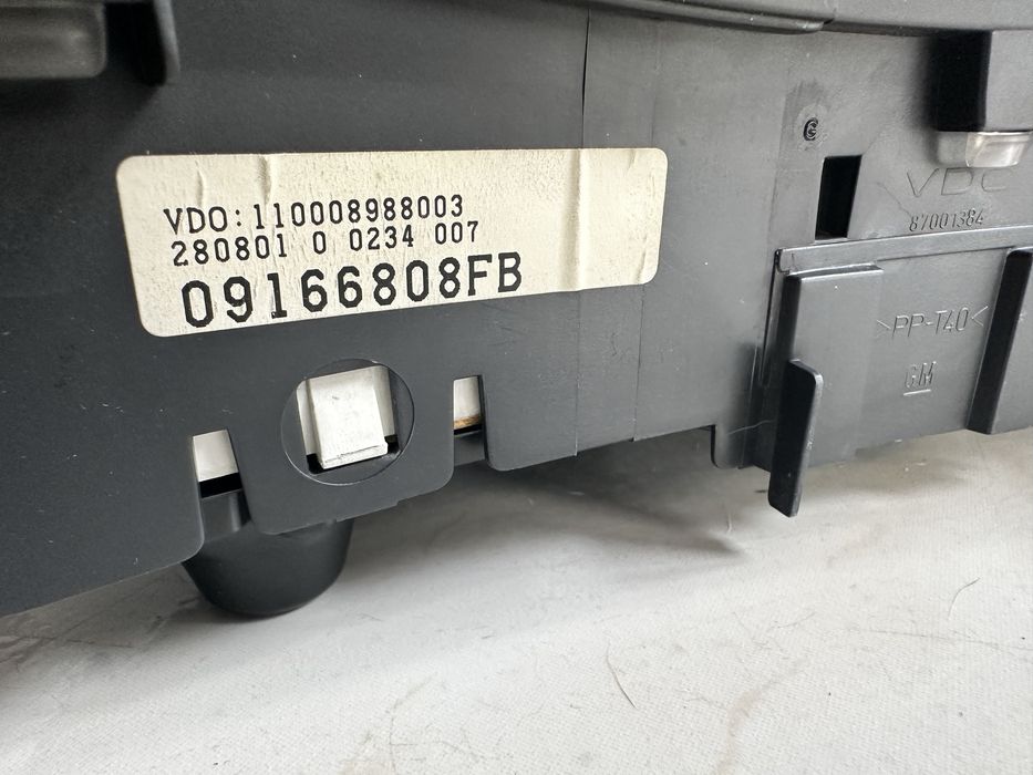 Quadrante Opel Corsa C - 1.7 di 2001 (A funcionar)