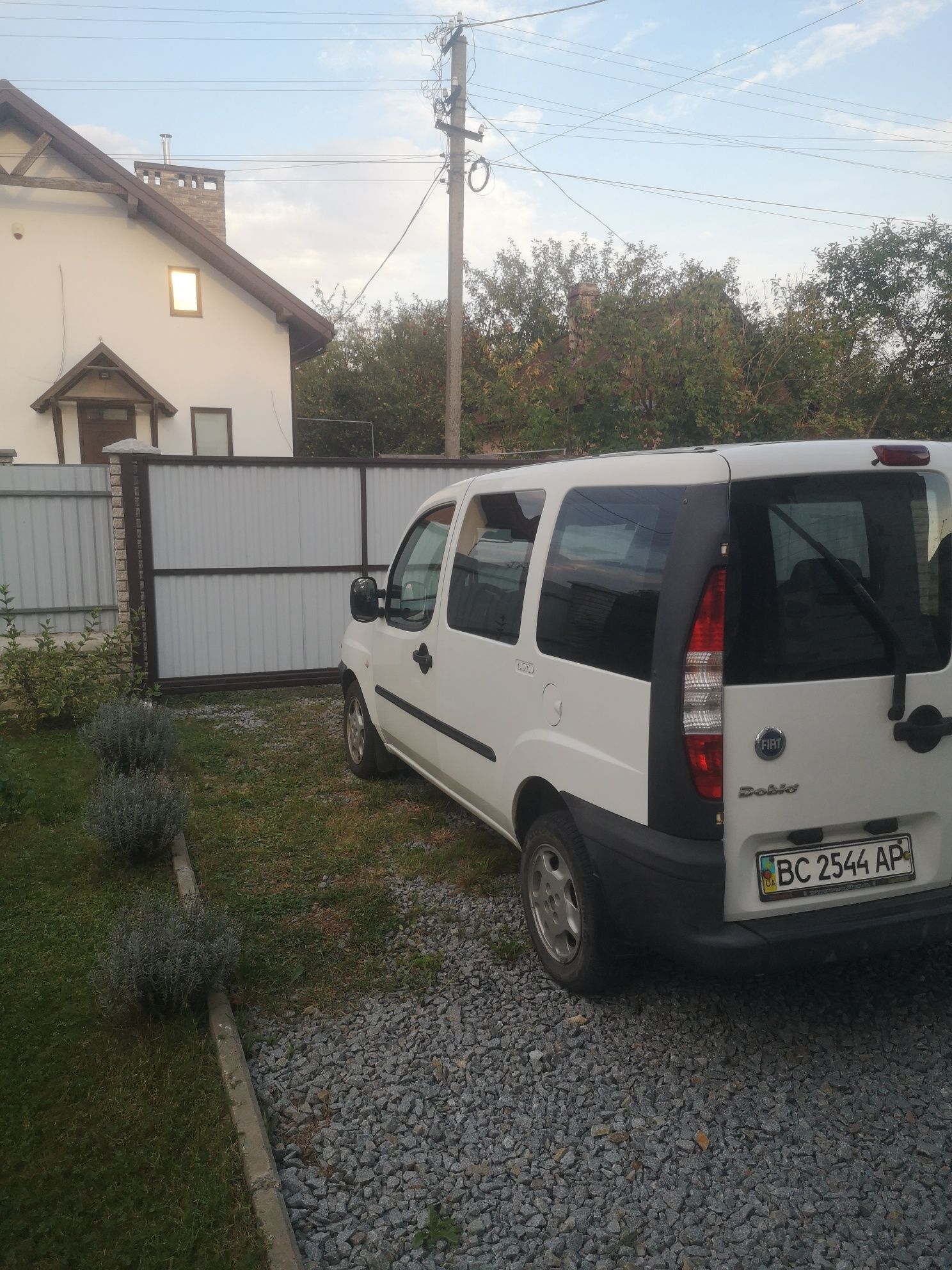Терміново Фіат Добло 1.9 JTD 2005