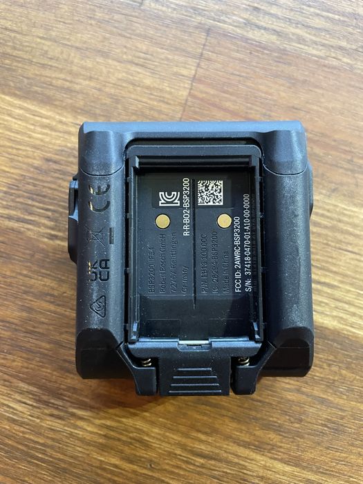 Тримач смартфона Bosch BSP3200 (Smart System) + безпровідна зарядка